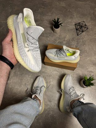 Сірі Yeezy Boost 350 1135840166059 фото